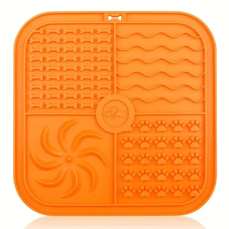 Silicone Dog Lick Mat with Suction Cups – Slow Feeder & Anxiety Relief Pad Square